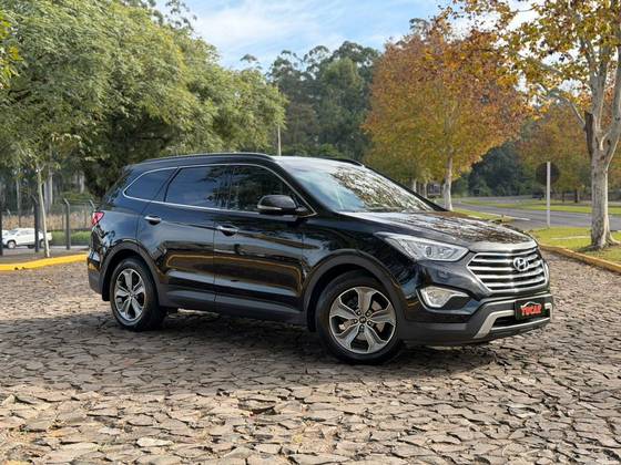 HYUNDAI SANTA FÉ 3.3 MPFI 4X4 7 LUGARES V6 270CV GASOLINA 4P AUTOMÁTICO HYUNDAI SANTA FÉ 3.3 MPFI 4X4 7 LUGARES V6 270CV GASOLINA 4P AUTOMÁTICO